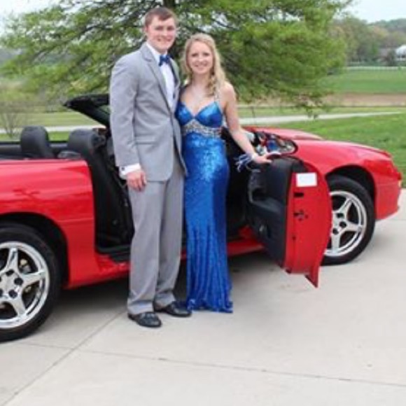 PROM DRESS - Picture 3 of 3